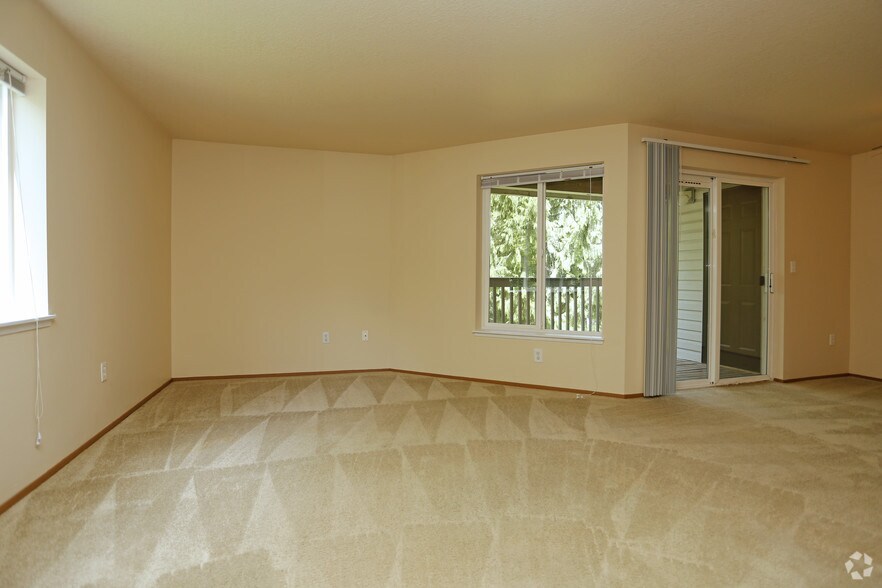 More Photos Of 2231 NE Bridgecreek Ave, Vancouver Apartments For Sale