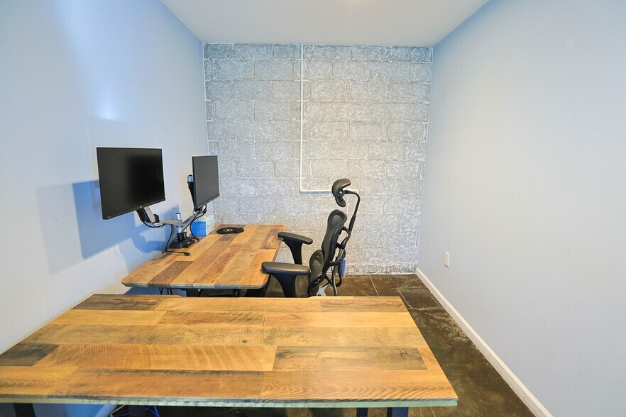 More Photos Of 30, 34, 44 Hermosa Ave, Hermosa Beach Office Residential For Sale