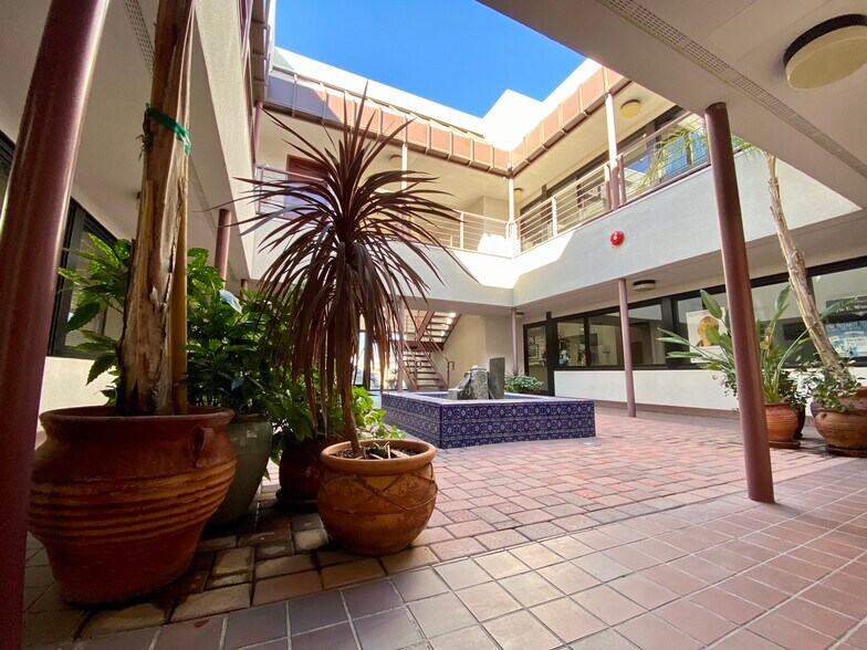 More Photos Of 14369 Park Ave, Victorville Office For Lease