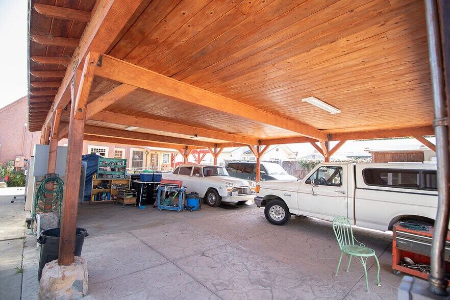 More Photos Of 215 E Fesler St, Santa Maria Storefront For Sale