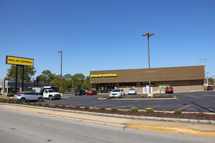 More Photos Of 626 River Oaks Dr, Calumet City Drugstore For Sale