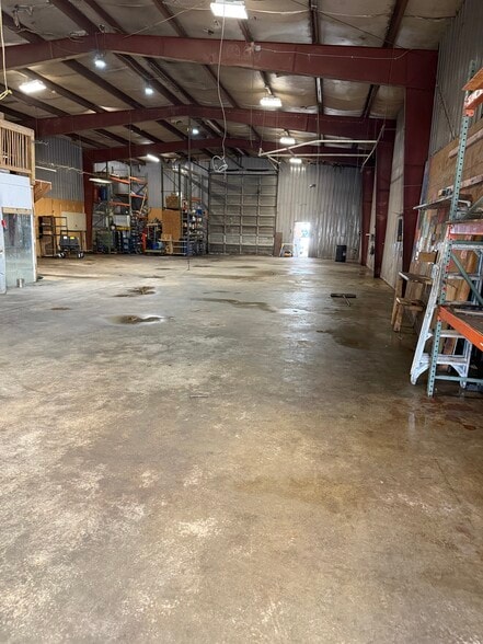 More Photos Of 500 Royal St, Raleigh Warehouse For Sale