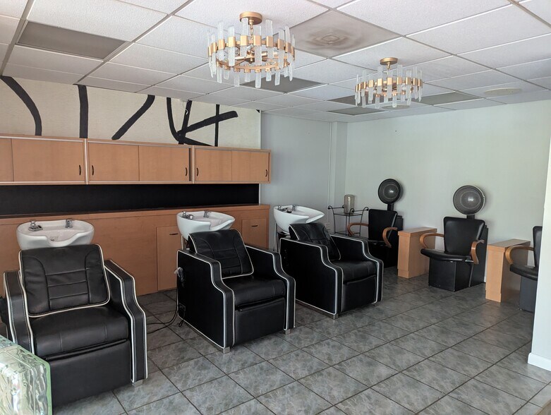More Photos Of 227 Bedford St, Stamford Storefront For Lease