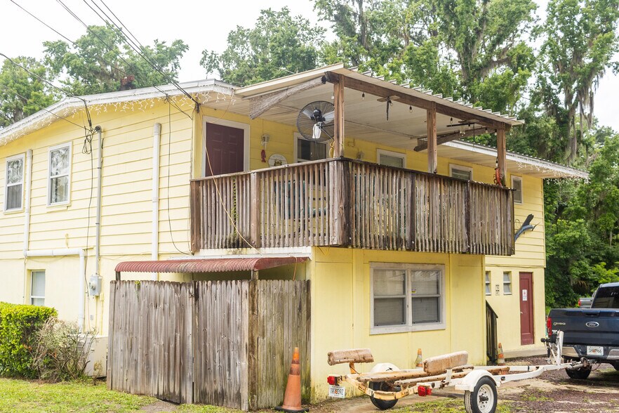 More Photos Of 217 Butler Dr, Satsuma Trailer Camper Park For Sale