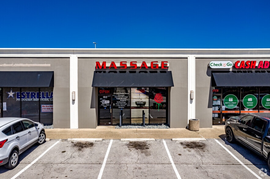 More Photos Of 3700 Fredericksburg Rd, San Antonio General Retail For Lease