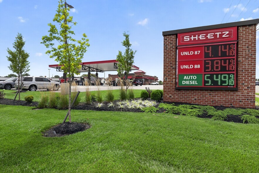 More Photos Of 2100 S Alex Rd, West Carrollton Convenience Store For Sale