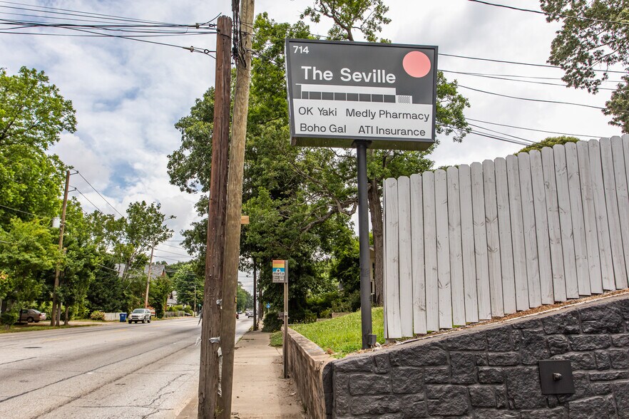 More Photos Of 714 Moreland Ave SE, Atlanta Storefront Retail Office For Lease
