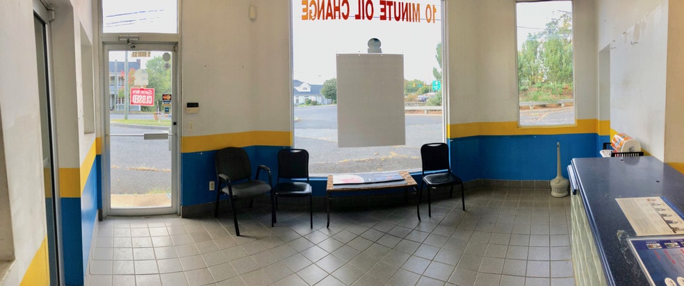 More Photos Of 5 Main St, Chester Auto Repair For Sale