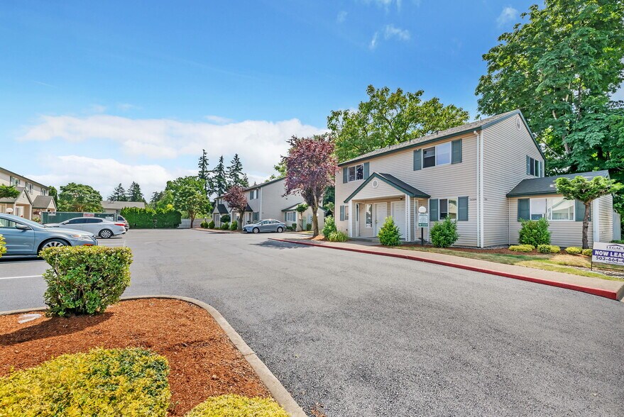 More Photos Of 13334 SE Division St, Portland Apartments For Sale