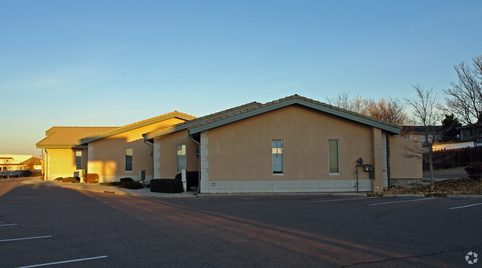 More Photos Of 2099 W Highway 50, Pueblo Office For Lease