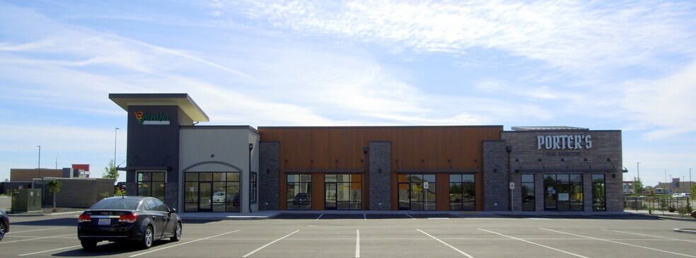 More Photos Of 7425 Sandifur Pky, Pasco General Retail For Lease