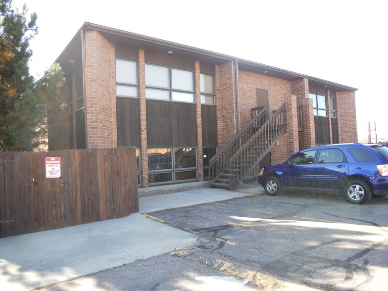 More Photos Of 4291 Austin Bluffs Pky, Colorado Springs Office For Lease