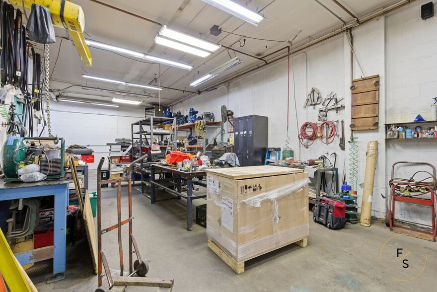 More Photos Of 64 Cody St, West Hartford Warehouse For Sale