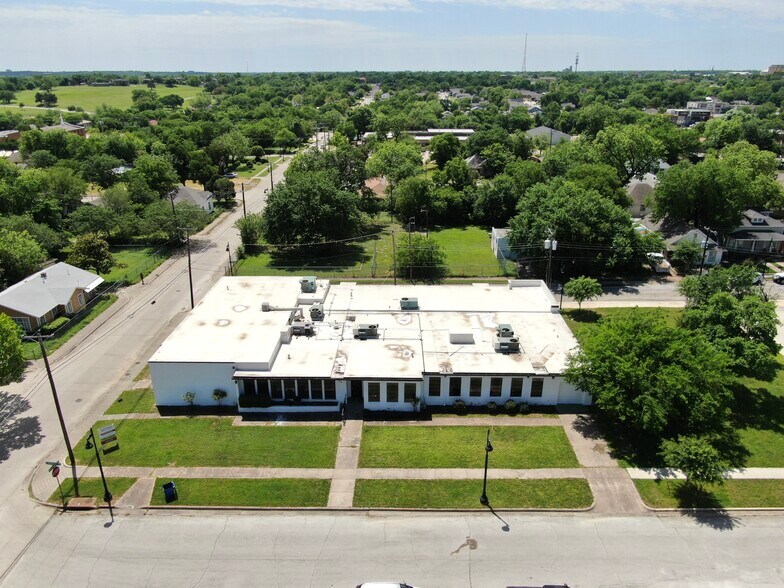 More Photos Of 970 E Humbolt St, Fort Worth Medical For Lease