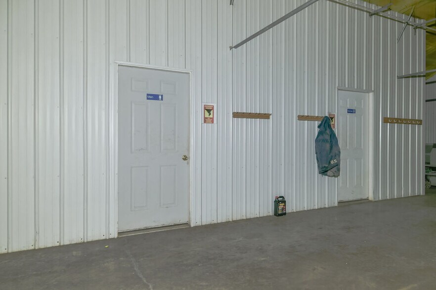 More Photos Of 2702 US Highway 160, Theodosia Refrigeration Cold Storage For Lease