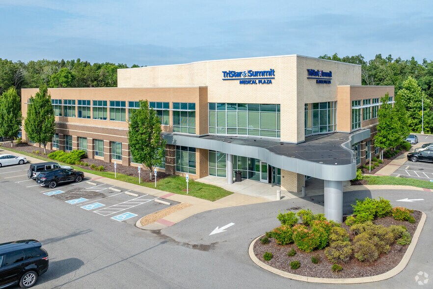 Primary Photo Of 660 S Mount Juliet Rd, Mount Juliet Medical For Lease