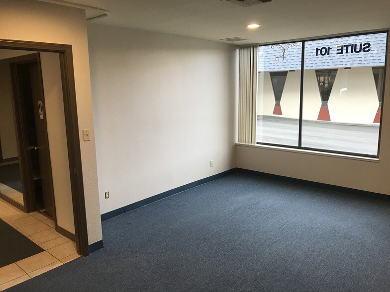 More Photos Of 1055 Moana Ln, Reno Medical For Lease