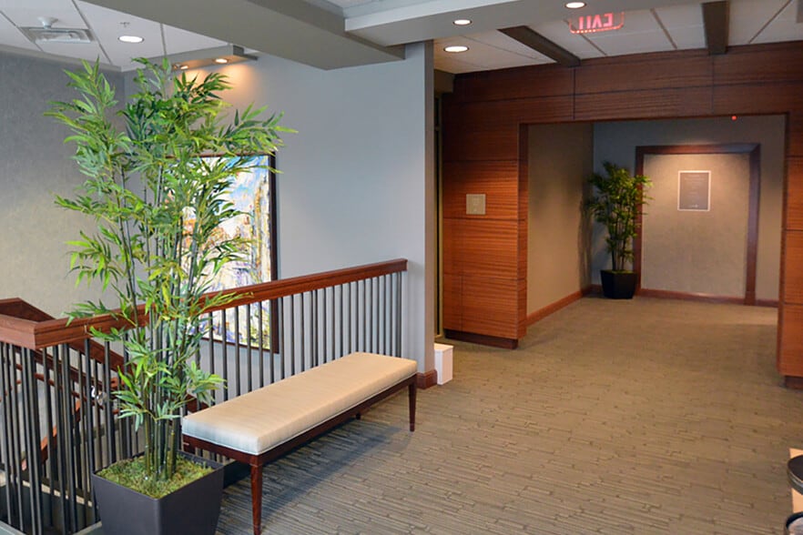 More Photos Of 2780 Delaware Ave, Kenmore Medical For Lease