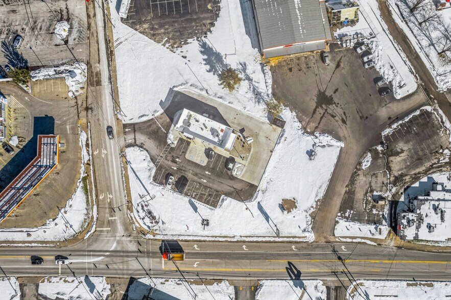 More Photos Of 1321 W Shelby St, Falmouth Fast Food For Sale