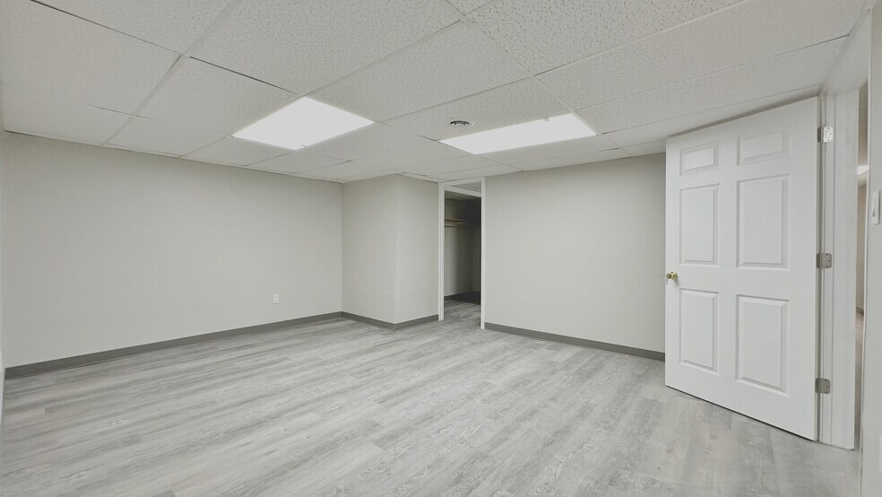 More Photos Of 7125 Reading Rd, Cincinnati Medical For Sale