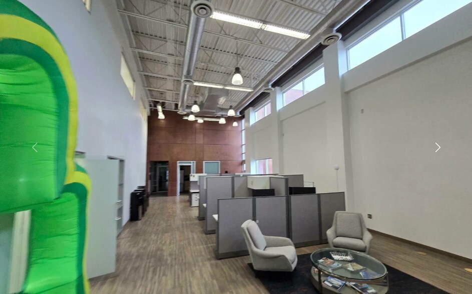 More Photos Of 1919 E Rio Grande Ave, El Paso Office For Sale