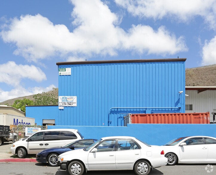 More Photos Of 96-1368 Waihona St, Pearl City Warehouse For Lease