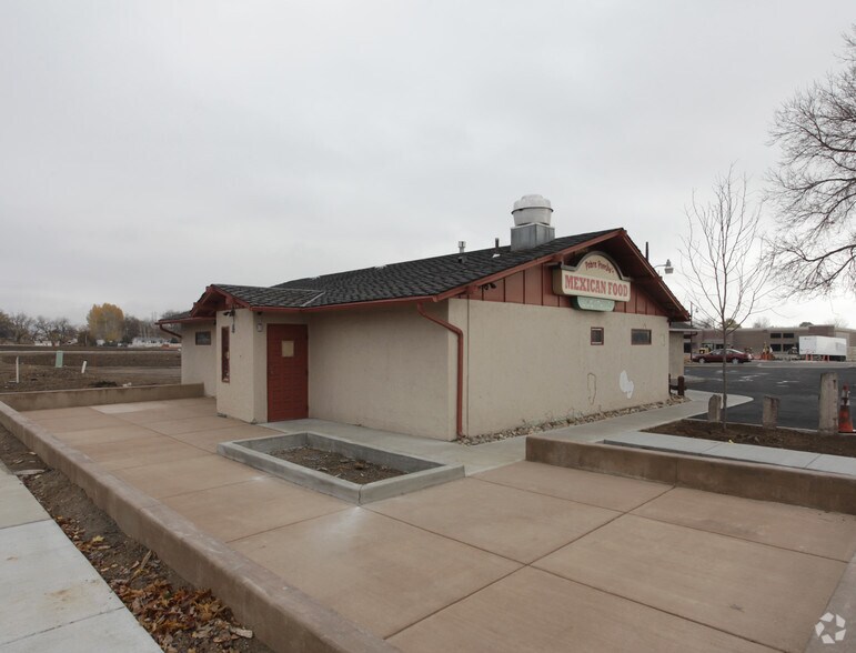 More Photos Of 1802 N College Ave, Fort Collins Restaurant For Lease