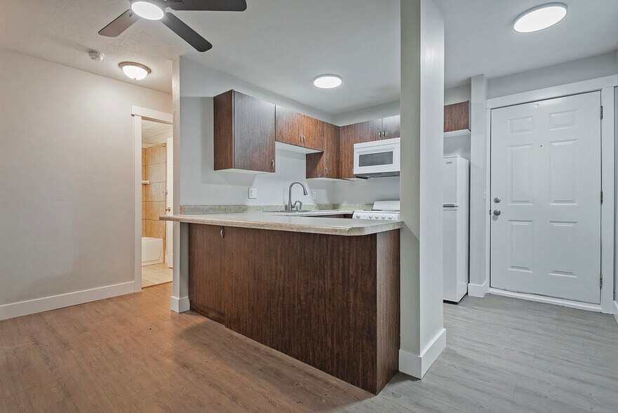 More Photos Of 828 S 500 E, Salt Lake City Apartments For Sale