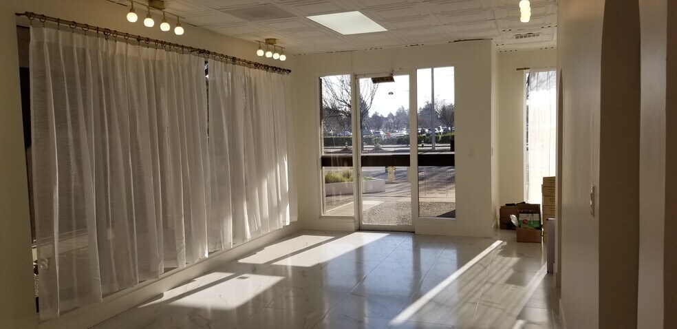 More Photos Of 39350-39374 Fremont Blvd, Fremont Office For Lease