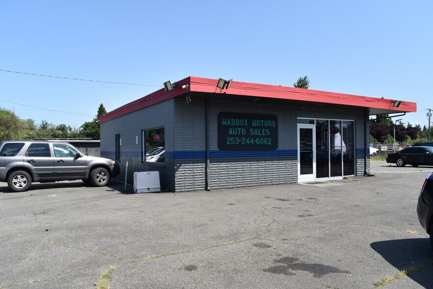 More Photos Of 13601 Pacific Ave S, Tacoma Auto Dealership For Sale