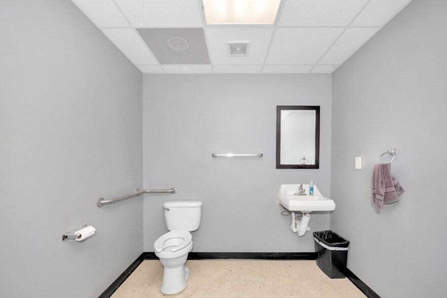 More Photos Of 6594 Old Railroad Bed Rd, Toney Manufacturing For Lease