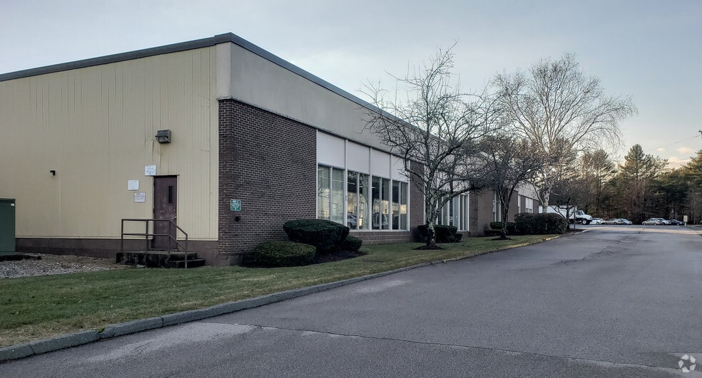 More Photos Of 342-348 Circuit St, Hanover Manufacturing For Lease