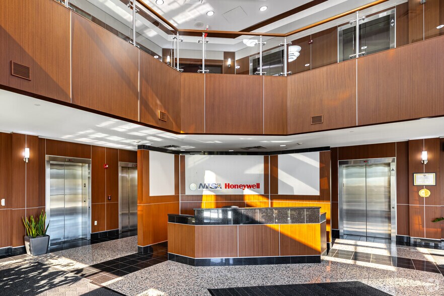 More Photos Of 6700 W 115th St, Overland Park Office For Lease