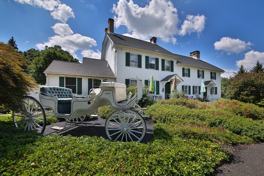 Primary Photo Of 136 E Butler Ave, Chalfont Restaurant For Sale