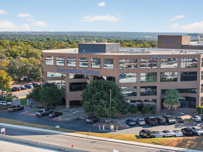 More Photos Of 11111 Research Blvd, Austin Medical For Lease