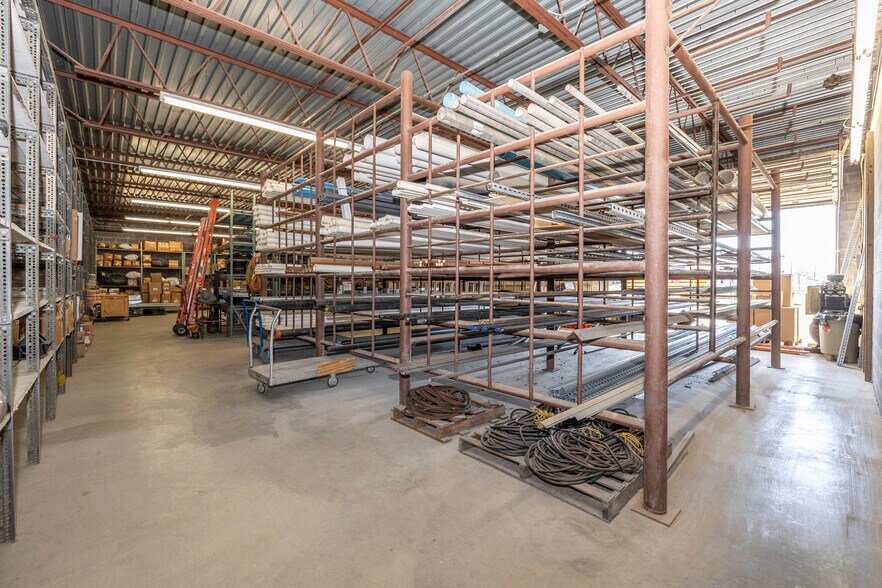 More Photos Of 61 W Lee St, Hagerstown Warehouse For Sale