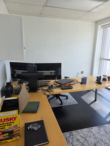 More Photos Of 1400 NW 107th Ave, Miami Medical For Lease