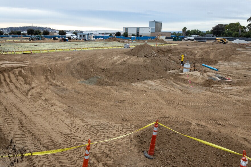 More Photos Of 3816 Stineman Ct, Long Beach Loft Creative Space For Lease