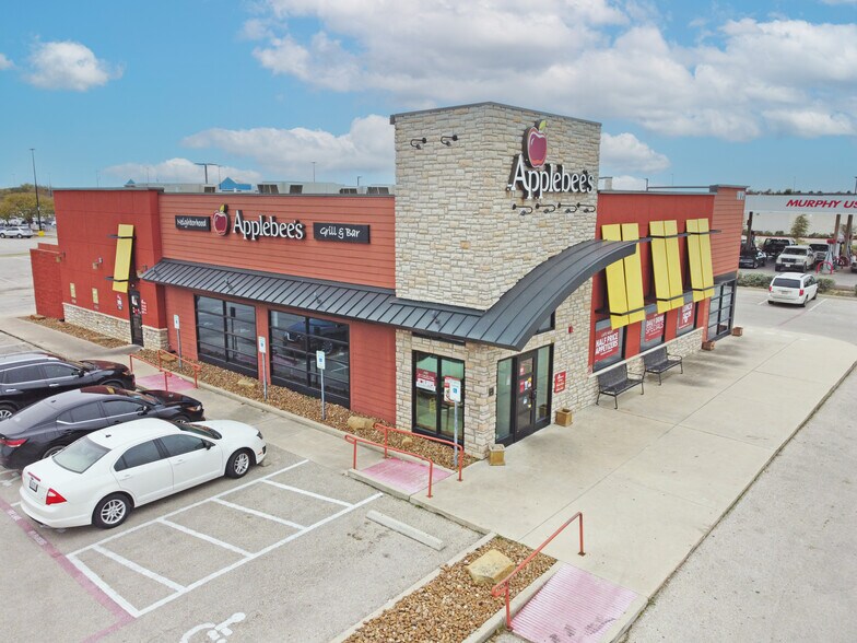 More Photos Of 103 Carlos G Parker Blvd, Taylor Restaurant For Lease