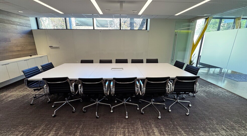 More Photos Of 1115 3rd St, San Rafael Office For Lease