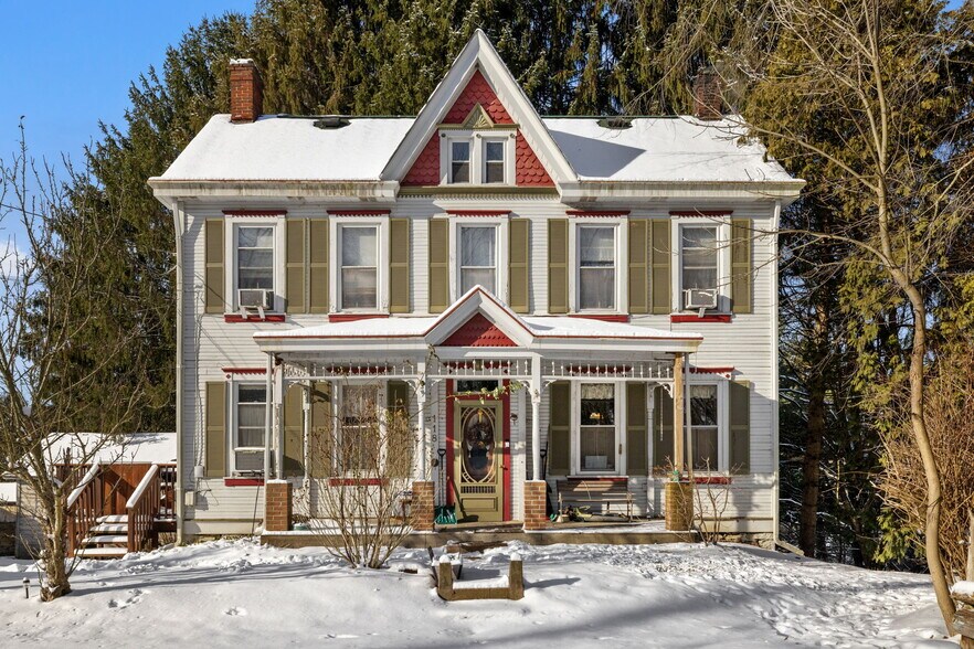 More Photos Of 118 Saltarka Ln, Zelienople Specialty For Sale