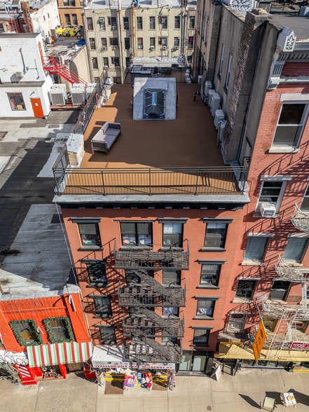 More Photos Of 140 Mulberry St, New York Apartments For Sale