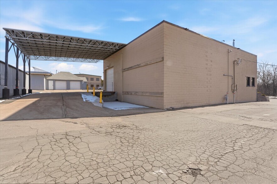 More Photos Of , Anoka Unknown For Sale