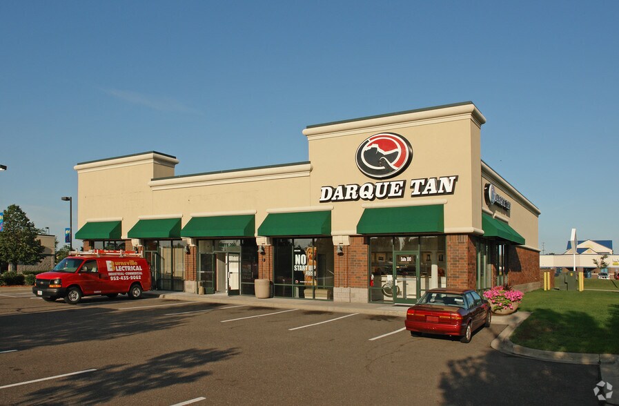 More Photos Of 12900-13020 Riverdale Dr NW, Coon Rapids Unknown For Lease