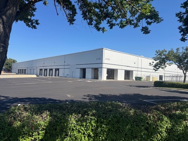 More Photos Of 2136 Pony Express Ct, Stockton Manufacturing For Lease