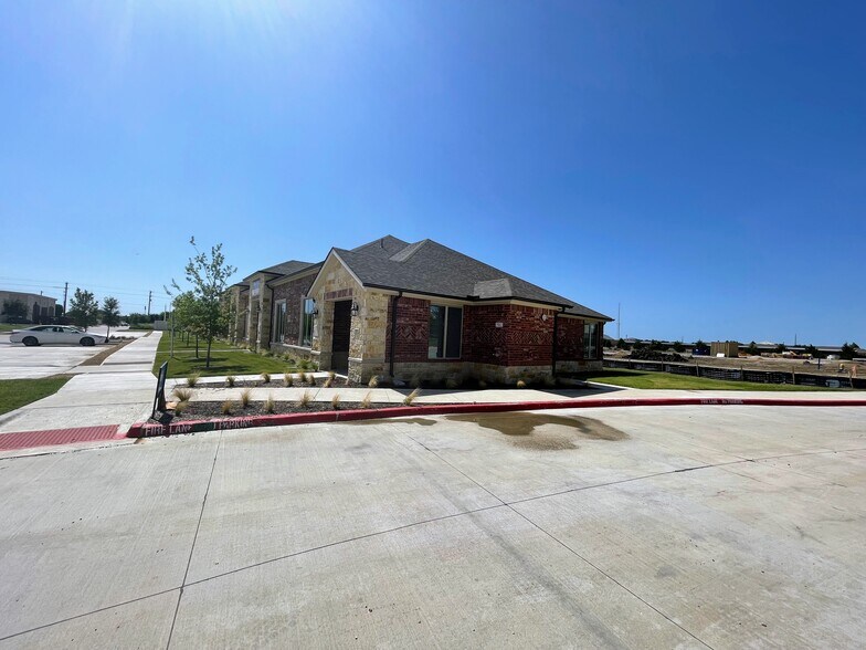 More Photos Of 400 Stonebrook Pky, Frisco Medical For Lease