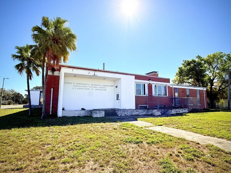 More Photos Of 600 Avenue S NW, Winter Haven Research And Development For Sale