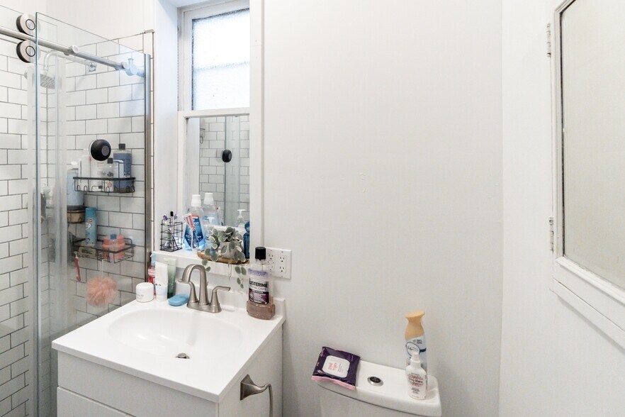 More Photos Of 451 W 43rd St, New York Multifamily For Sale