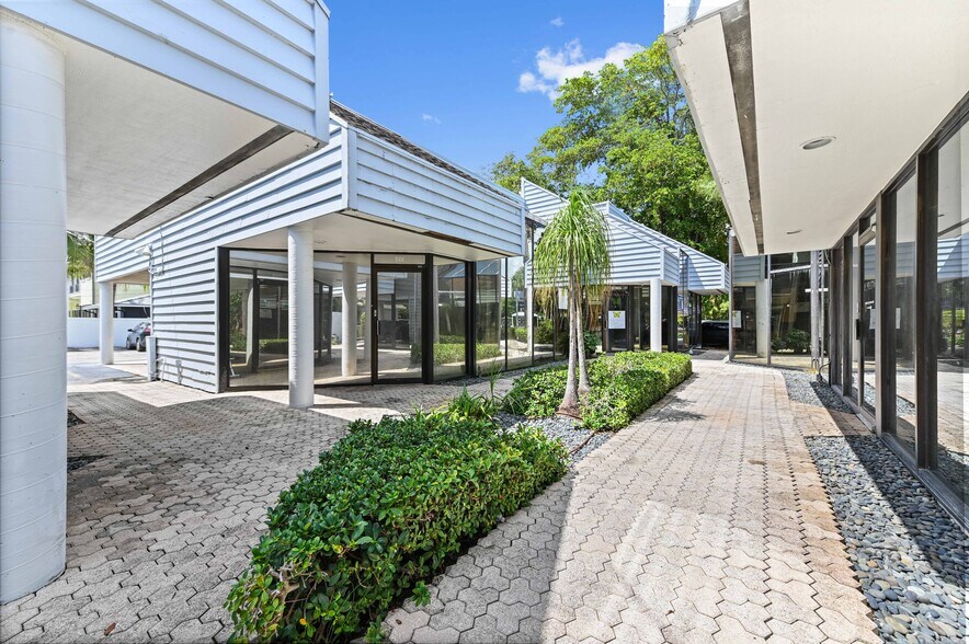 More Photos Of 355 NE 5th Ave, Delray Beach Loft Creative Space For Lease