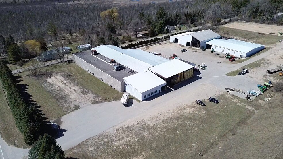 More Photos Of 8055 Angell Rd, Williamsburg Warehouse For Sale